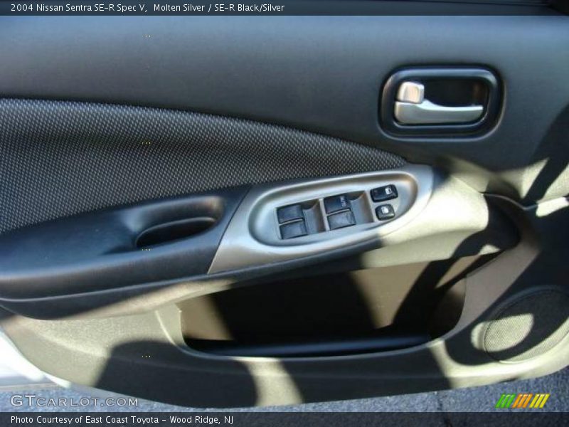 Molten Silver / SE-R Black/Silver 2004 Nissan Sentra SE-R Spec V