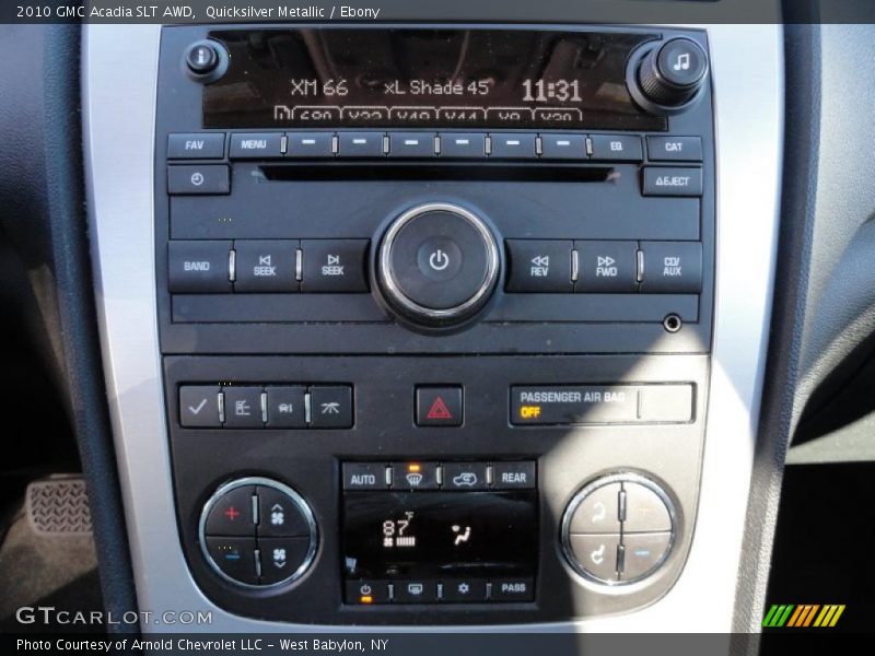 Controls of 2010 Acadia SLT AWD