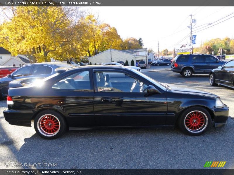 Black Pearl Metallic / Gray 1997 Honda Civic DX Coupe