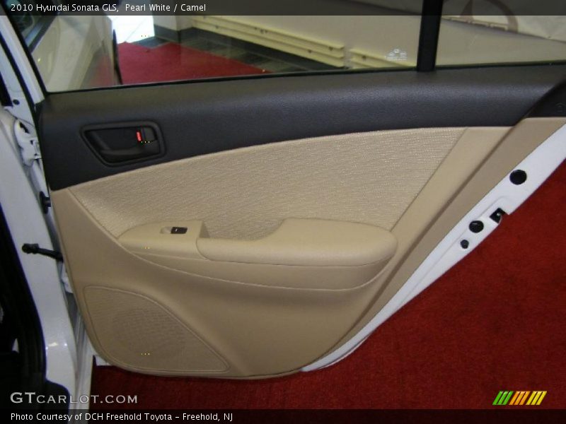 Pearl White / Camel 2010 Hyundai Sonata GLS