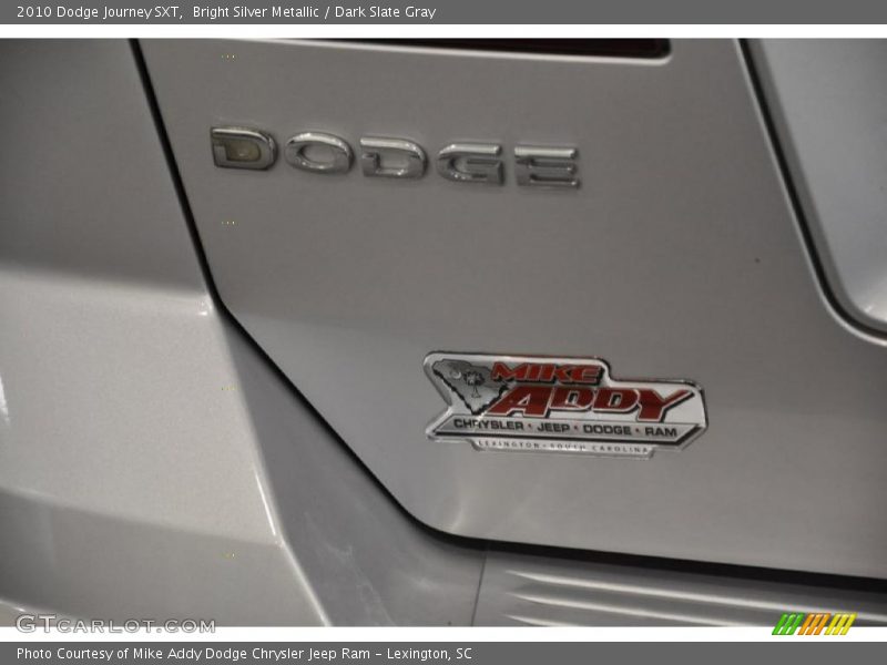 Bright Silver Metallic / Dark Slate Gray 2010 Dodge Journey SXT