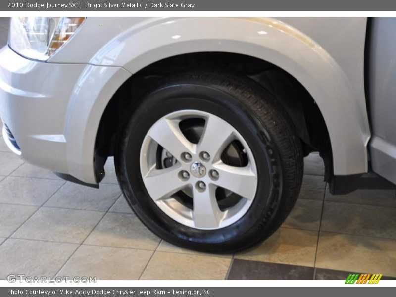 Bright Silver Metallic / Dark Slate Gray 2010 Dodge Journey SXT