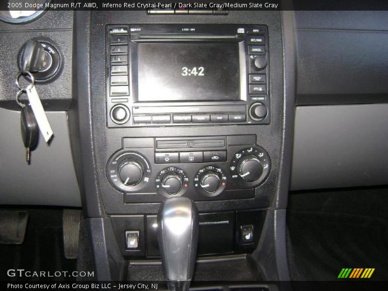 Inferno Red Crystal Pearl / Dark Slate Gray/Medium Slate Gray 2005 Dodge Magnum R/T AWD