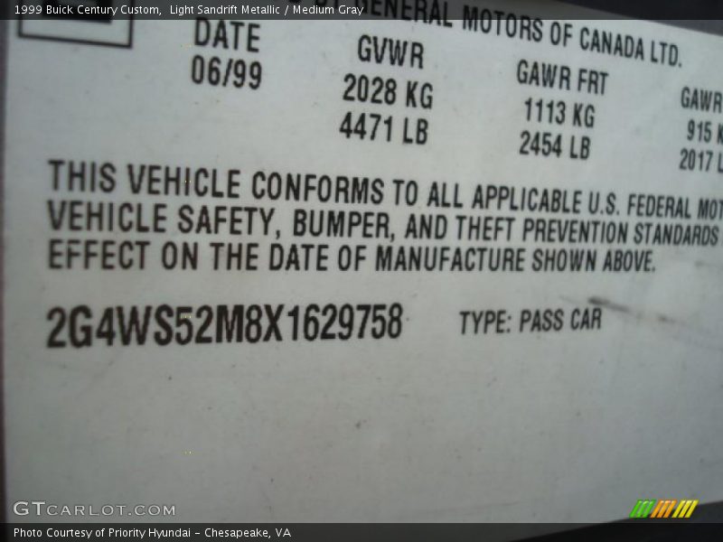 Light Sandrift Metallic / Medium Gray 1999 Buick Century Custom