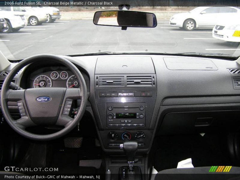 Charcoal Beige Metallic / Charcoal Black 2006 Ford Fusion SE