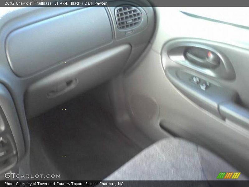 Black / Dark Pewter 2003 Chevrolet TrailBlazer LT 4x4