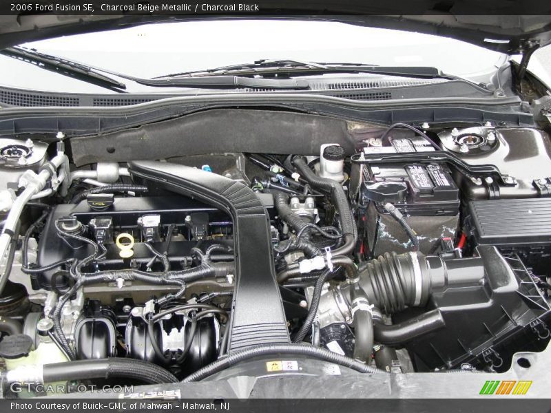Charcoal Beige Metallic / Charcoal Black 2006 Ford Fusion SE