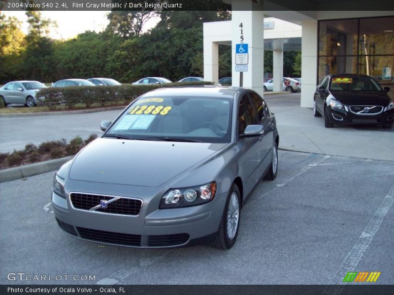 Flint Gray Metallic / Dark Beige/Quartz 2004 Volvo S40 2.4i