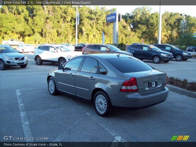 Flint Gray Metallic / Dark Beige/Quartz 2004 Volvo S40 2.4i