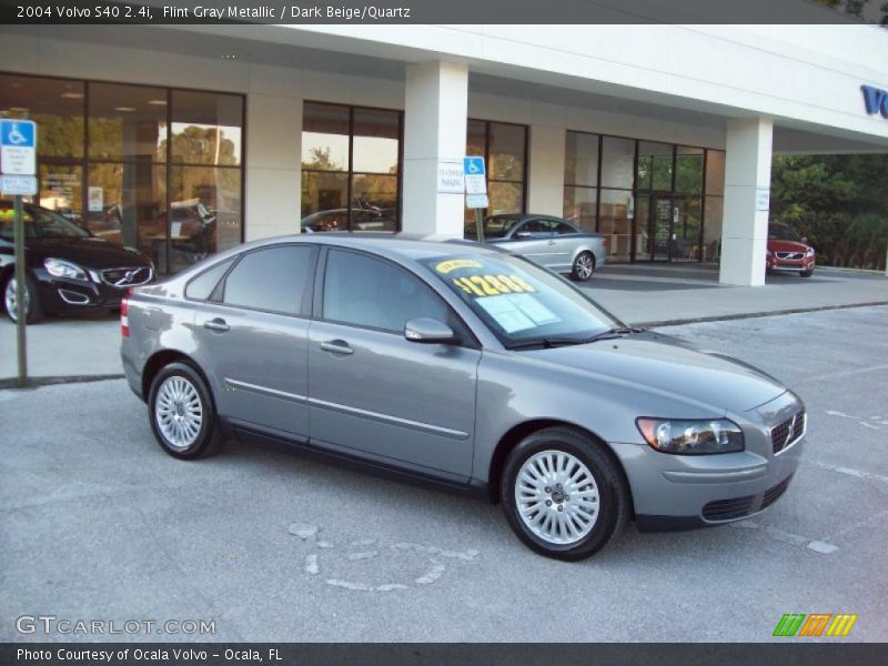 Flint Gray Metallic / Dark Beige/Quartz 2004 Volvo S40 2.4i