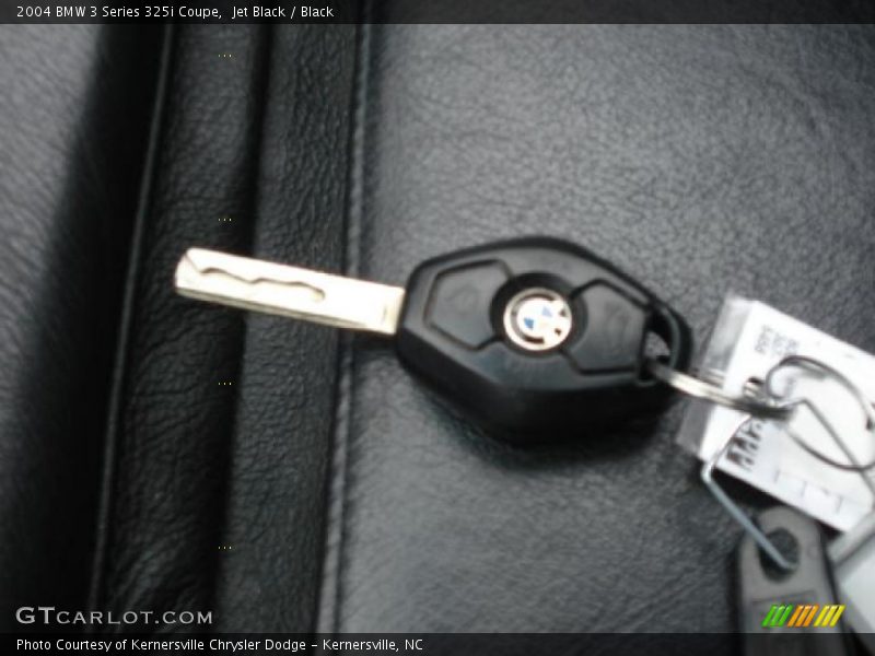 Jet Black / Black 2004 BMW 3 Series 325i Coupe