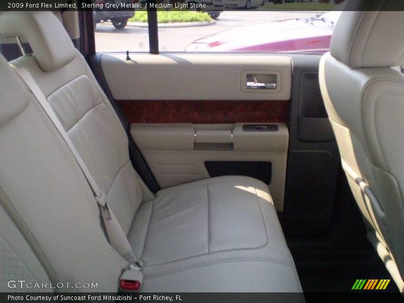 Sterling Grey Metallic / Medium Light Stone 2009 Ford Flex Limited