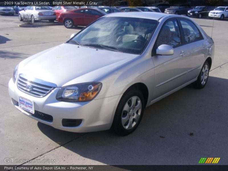 Bright Silver Metallic / Gray 2009 Kia Spectra LX Sedan