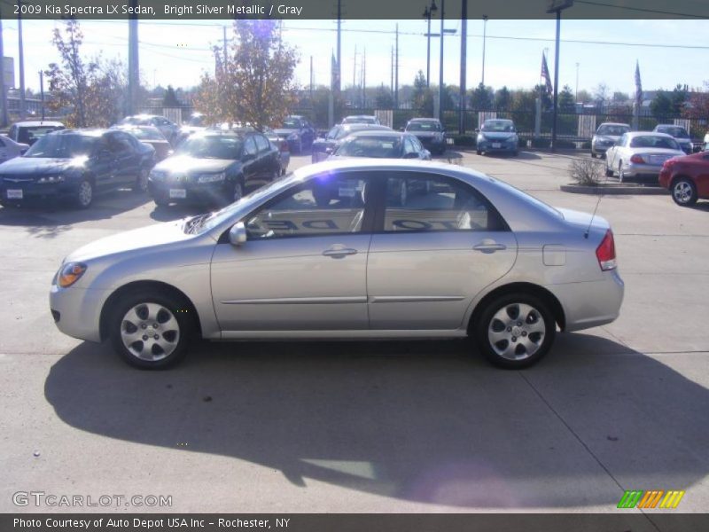 Bright Silver Metallic / Gray 2009 Kia Spectra LX Sedan