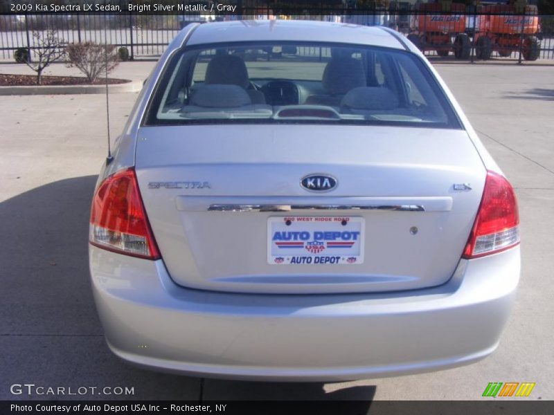 Bright Silver Metallic / Gray 2009 Kia Spectra LX Sedan