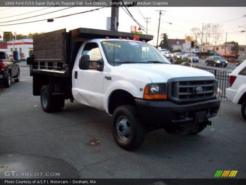 Oxford White / Medium Graphite 1999 Ford F350 Super Duty XL Regular Cab 4x4 Chassis