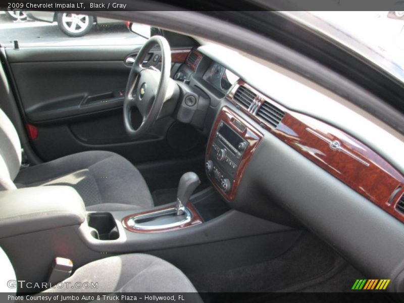 Black / Gray 2009 Chevrolet Impala LT