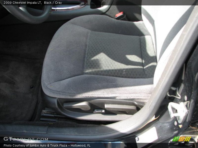 Black / Gray 2009 Chevrolet Impala LT
