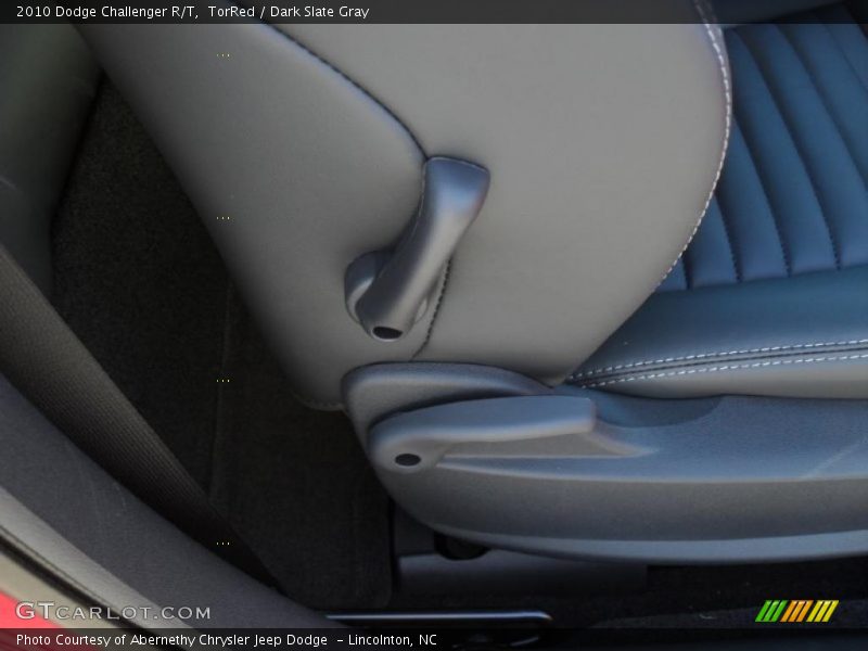 TorRed / Dark Slate Gray 2010 Dodge Challenger R/T