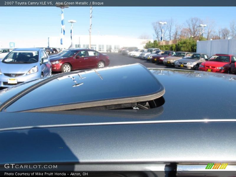 Aloe Green Metallic / Bisque 2007 Toyota Camry XLE V6