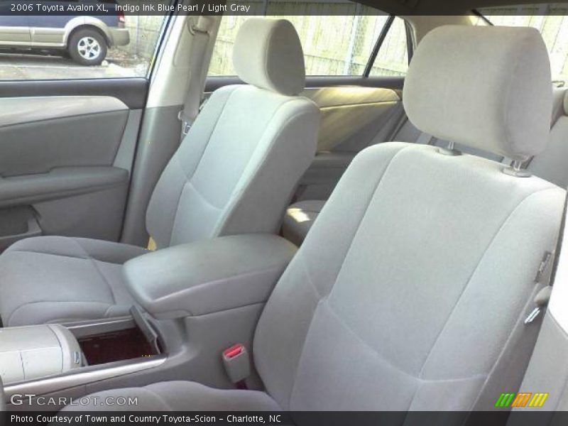 Indigo Ink Blue Pearl / Light Gray 2006 Toyota Avalon XL