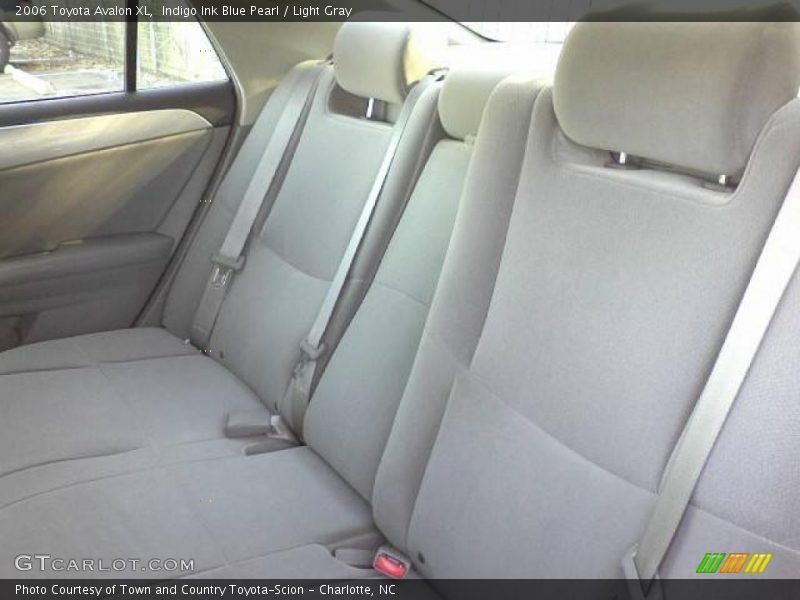 Indigo Ink Blue Pearl / Light Gray 2006 Toyota Avalon XL