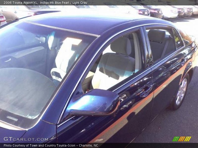 Indigo Ink Blue Pearl / Light Gray 2006 Toyota Avalon XL