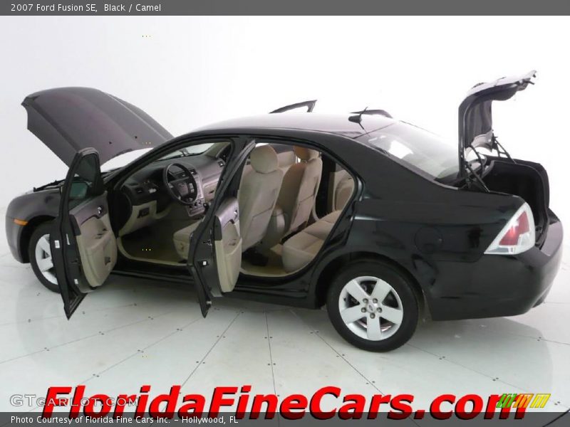 Black / Camel 2007 Ford Fusion SE