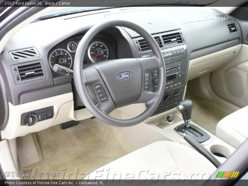 Black / Camel 2007 Ford Fusion SE