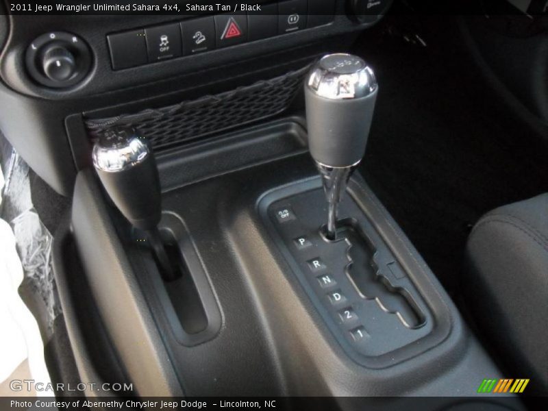Sahara Tan / Black 2011 Jeep Wrangler Unlimited Sahara 4x4