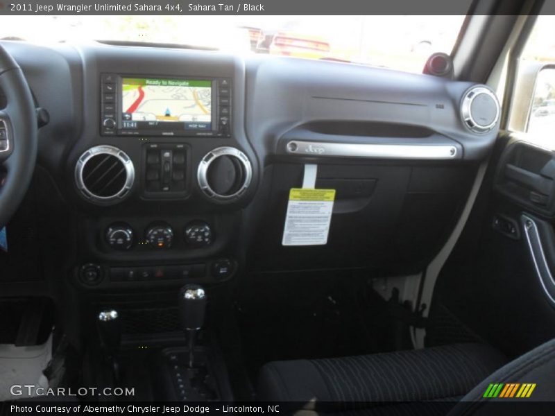 Sahara Tan / Black 2011 Jeep Wrangler Unlimited Sahara 4x4