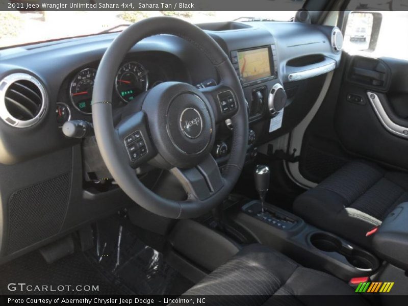  2011 Wrangler Unlimited Sahara 4x4 Black Interior
