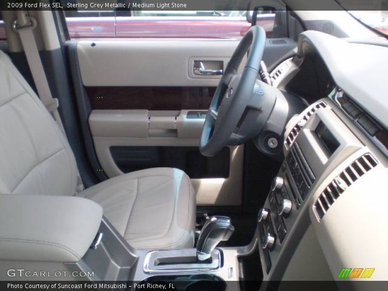 Sterling Grey Metallic / Medium Light Stone 2009 Ford Flex SEL