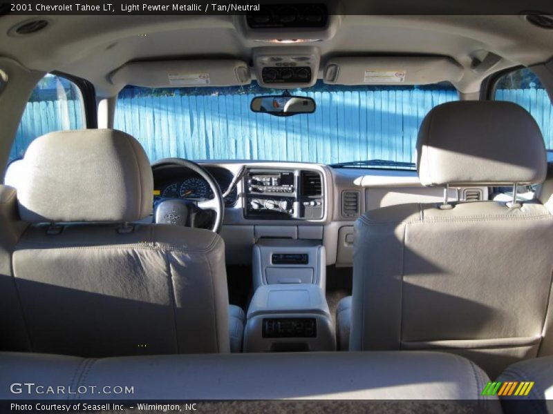 Light Pewter Metallic / Tan/Neutral 2001 Chevrolet Tahoe LT