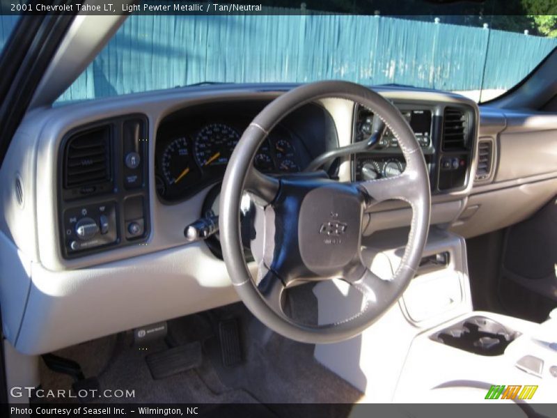 Light Pewter Metallic / Tan/Neutral 2001 Chevrolet Tahoe LT