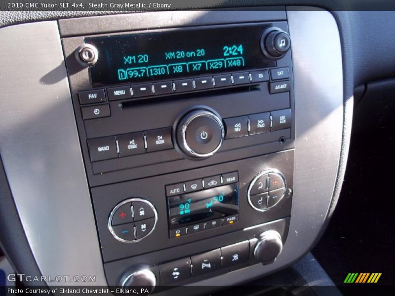 Stealth Gray Metallic / Ebony 2010 GMC Yukon SLT 4x4