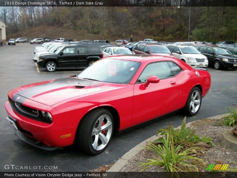 Front 3/4 View of 2010 Challenger SRT8