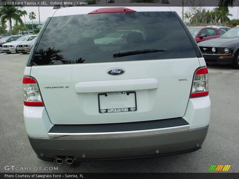 Oxford White / Camel 2008 Ford Taurus X SEL