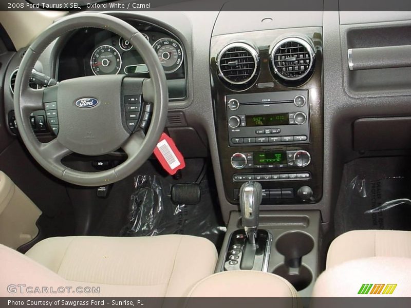 Oxford White / Camel 2008 Ford Taurus X SEL