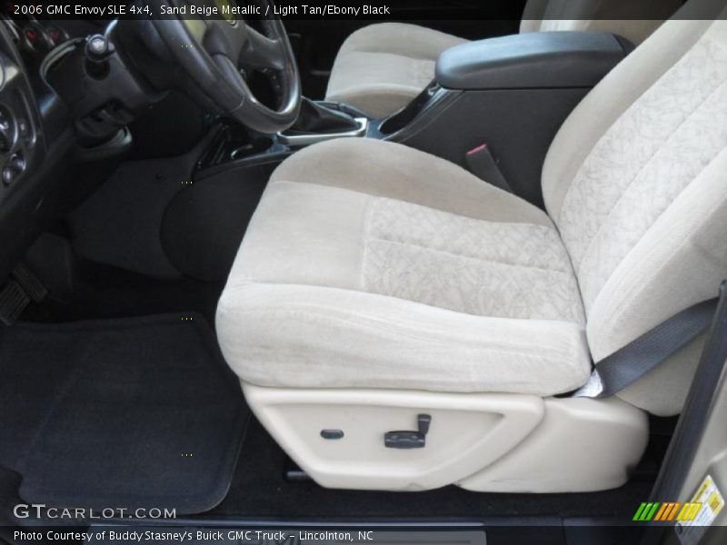  2006 Envoy SLE 4x4 Light Tan/Ebony Black Interior