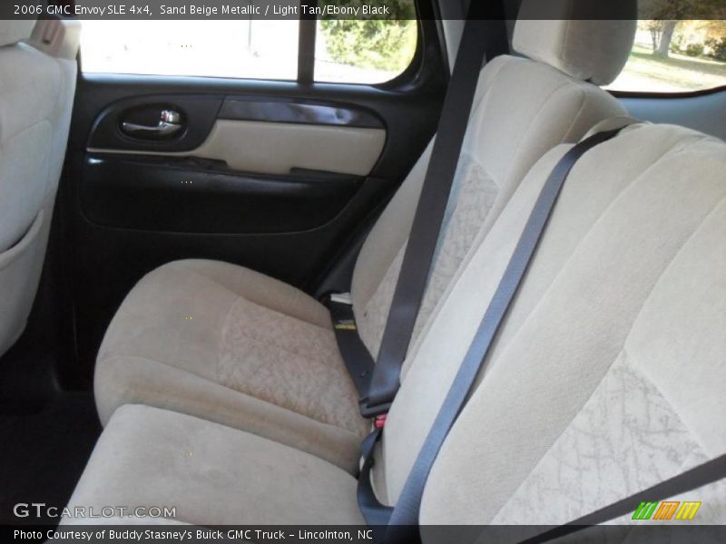  2006 Envoy SLE 4x4 Light Tan/Ebony Black Interior