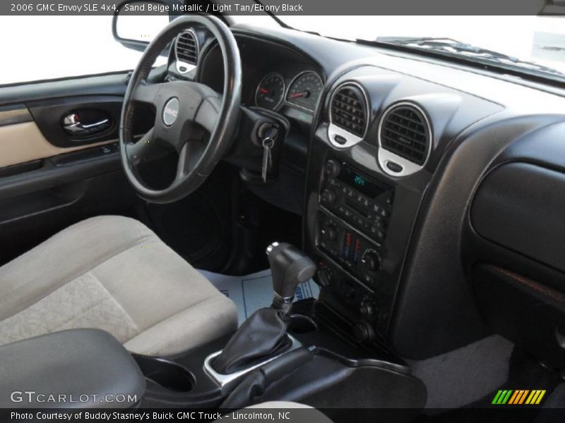 Dashboard of 2006 Envoy SLE 4x4