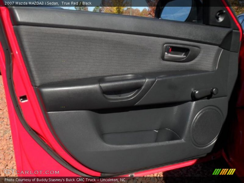 Door Panel of 2007 MAZDA3 i Sedan