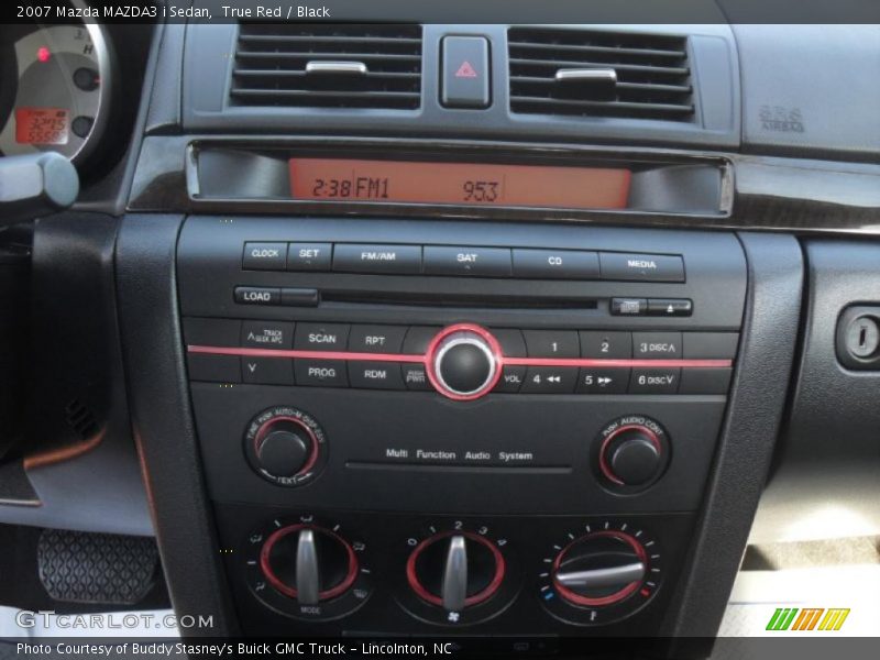 Controls of 2007 MAZDA3 i Sedan