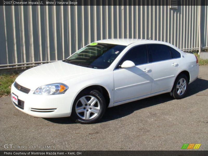 Front 3/4 View of 2007 Impala LS