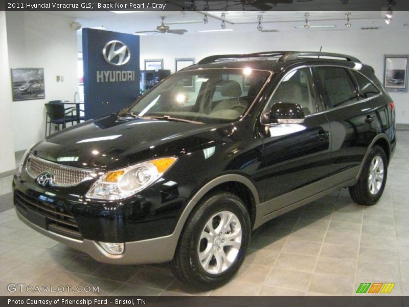 Black Noir Pearl / Gray 2011 Hyundai Veracruz GLS
