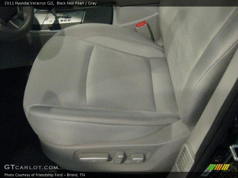 Black Noir Pearl / Gray 2011 Hyundai Veracruz GLS