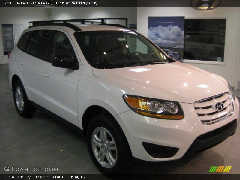 Frost White Pearl / Gray 2011 Hyundai Santa Fe GLS