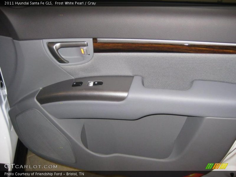 Frost White Pearl / Gray 2011 Hyundai Santa Fe GLS