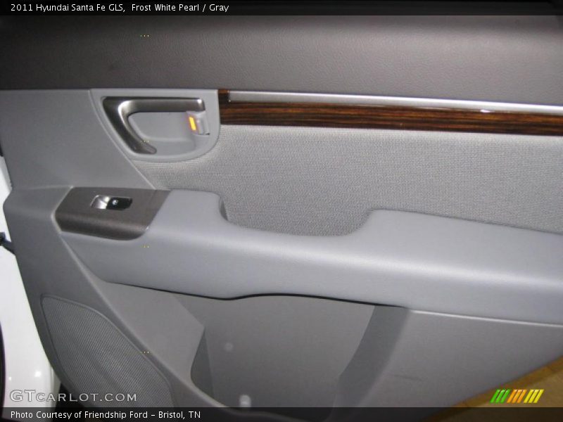 Frost White Pearl / Gray 2011 Hyundai Santa Fe GLS